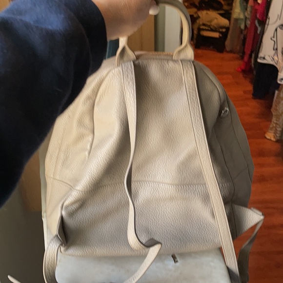 Tory Burch backpack - Picture 2 of 3